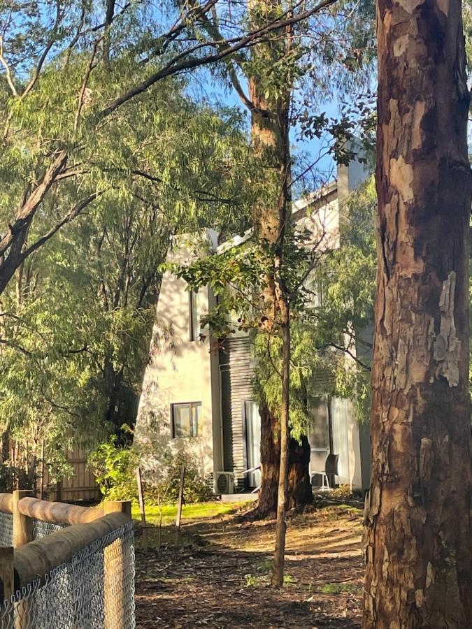 Margaret Forest Retreat Apartment 129 - Located Within Margaret Forest, In The Heart Of The Town Centre Of Margaret River, Spa Apartment! Buitenkant foto